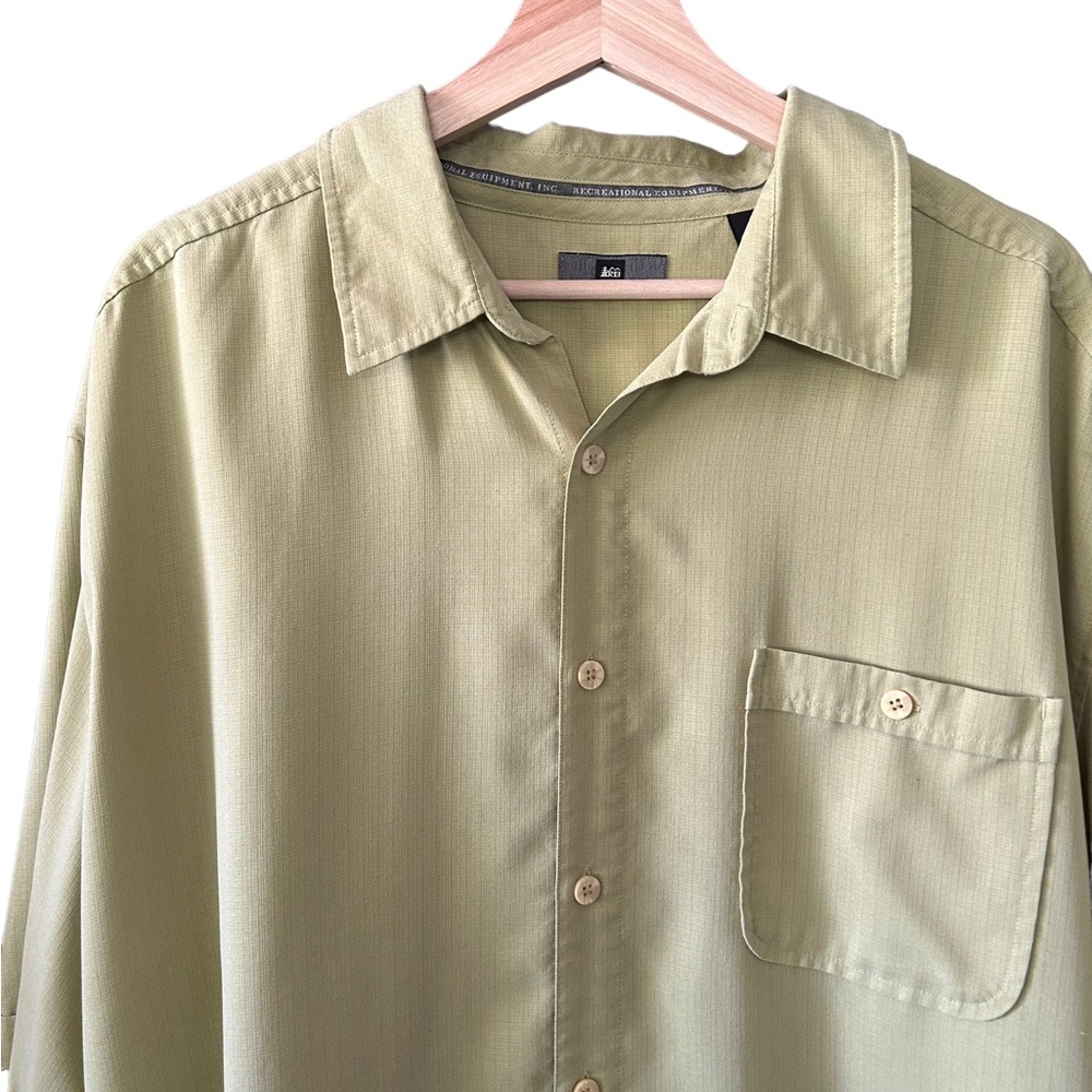 REI Men’s Green Short Sleeve Button Down Collared Shirt Size XL - Picture 7 of 7